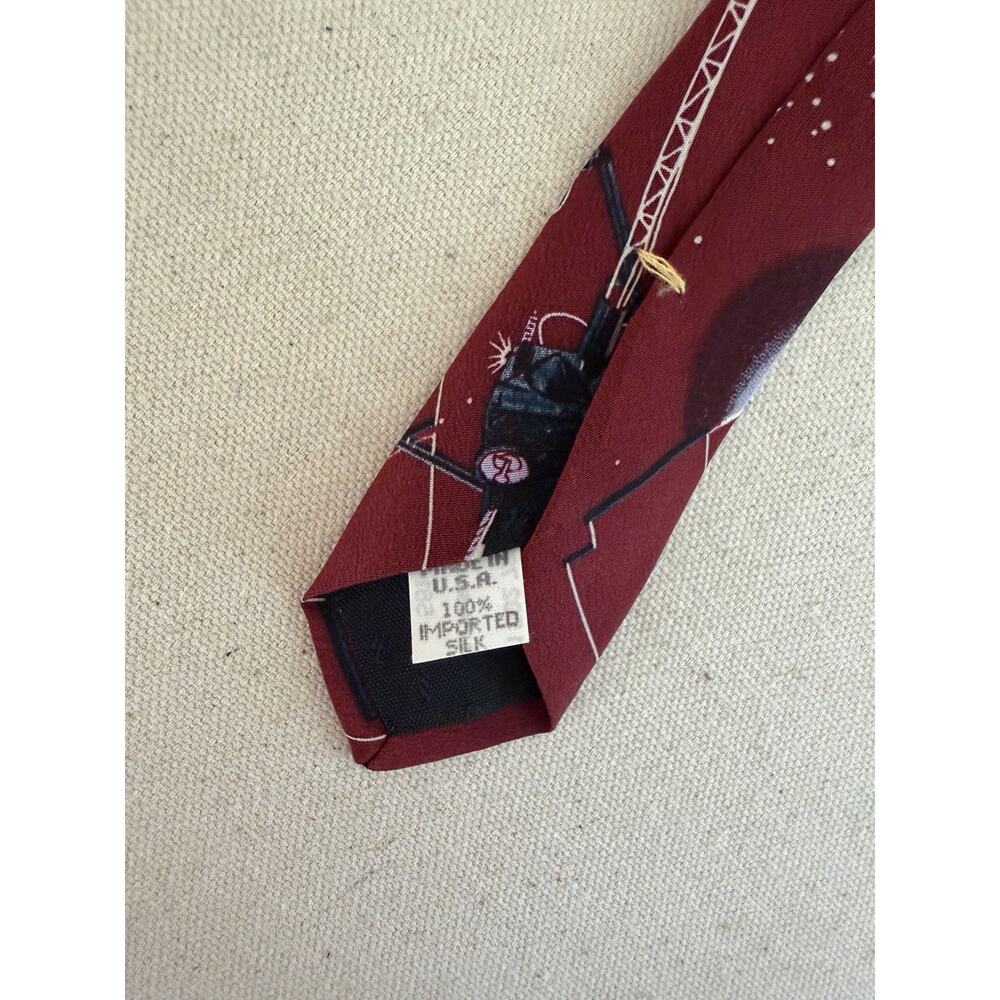 Je Suis Maroon Silk Space Themed Necktie - Picture 4 of 4